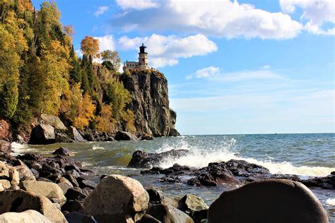 Split Rock Lighthouse - Lake Superior Circle Tour