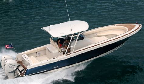 Chris Craft Yachts 34 Catalina | HMY Yachts