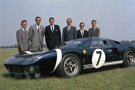 Guide: Ford GT40 Mk1 / 65 — Supercar Nostalgia