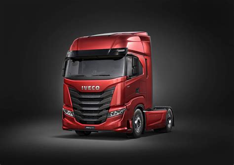 DIECIOCHO RUEDAS: NUEVO IVECO S WAY GANA PREMIO DE DISEÑO... iF DESIGN ...