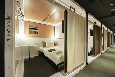 Capsule Hotel Tokyo - Homecare24