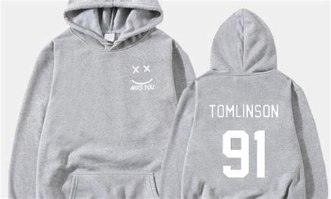 Louis Tomlinson Merch Hoodies swaetshirts and Hats and big Discount.