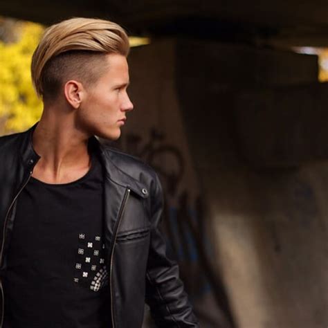 Amazing Pompadours, Quiffs and Undercut Hairstyle Inspirations