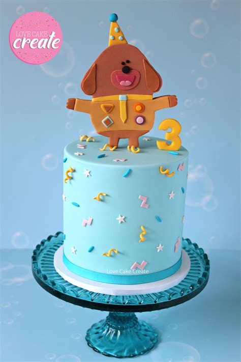 Hey Duggee cake with fondant cake topper - by Love Cake Create ...