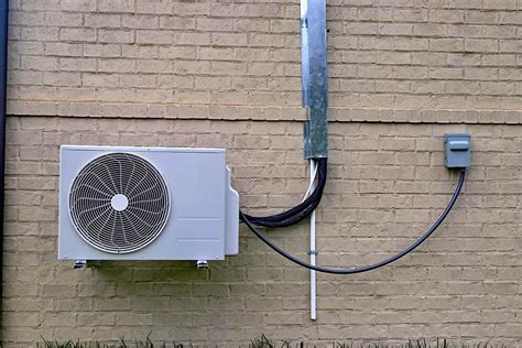 Pros and Cons of Ductless HVAC - Cardinal Plumbing, Heating & Air Inc.