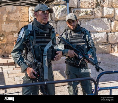 Israel, Jerusalem, Heavily armed Israeli police, along with Arab ...