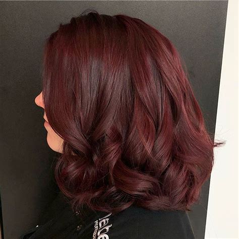 The '90s Mulled Wine color is back, and now we really want to dye our ...