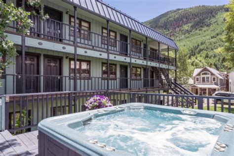 Wondering Where to Stay in Telluride? [2023!] – One Weird Globe