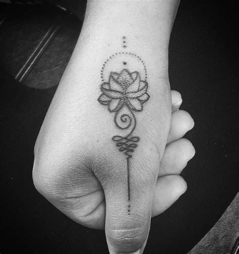 Mandala Tattoo Guide - Meaning And Over 100 Tattoo Ideas - Tattoo Stylist