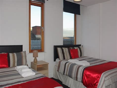 Low cost hostels in Manchester starting from 9.99 EUR · HostelsClub