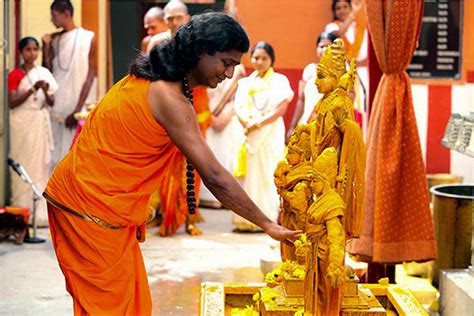 Swamiji worship - Nithyananda Times