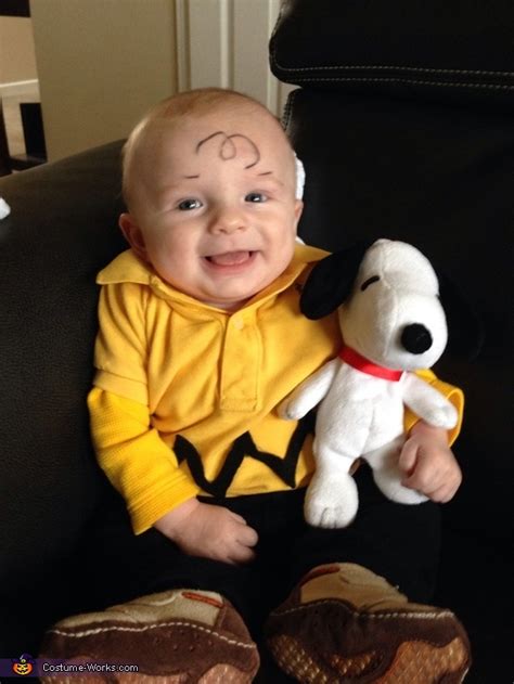 DIY Charlie Brown Baby Costume