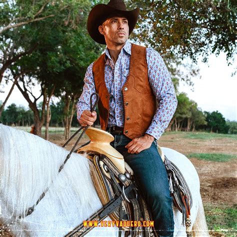 Introducir 80+ imagen outfit vaquero para fiesta - Abzlocal.mx