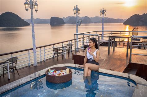 The Role of Halong Bay Cruise Overnight in Vietnam Tours