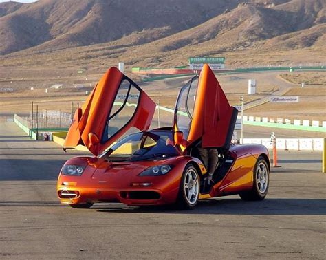 McLaren F1 Specs, Top Speed, Pictures, Price & Engine Review