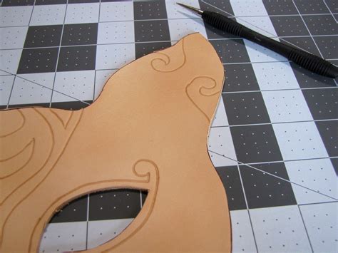 Sculpted Leather Mask Tutorial : 9 Steps (with Pictures) - Instructables