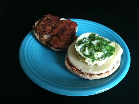 The Spatularettes: Power Food Friday - Breakfast Sandwiches At Home