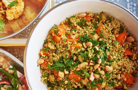 Bulgur wheat, almond and clementine salad | Tesco Real Food | Recipe ...