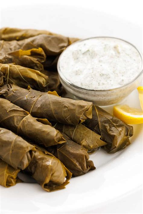 Grape leaves stuffed with Lebanese meat – The Lemon Bowl® - Karinokada