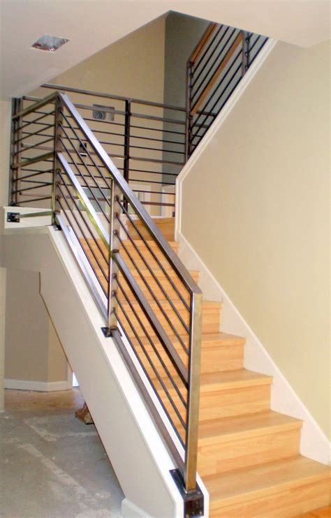 Modern Steel Staircase Design: Sleek and Stylish