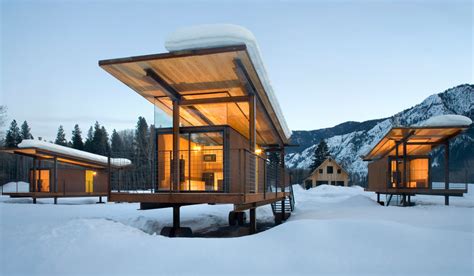 Rolling Huts - The Ultimate Camping Experience