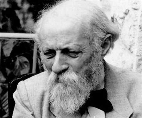 Martin Buber Biography - Facts, Childhood, Family Life & Achievements