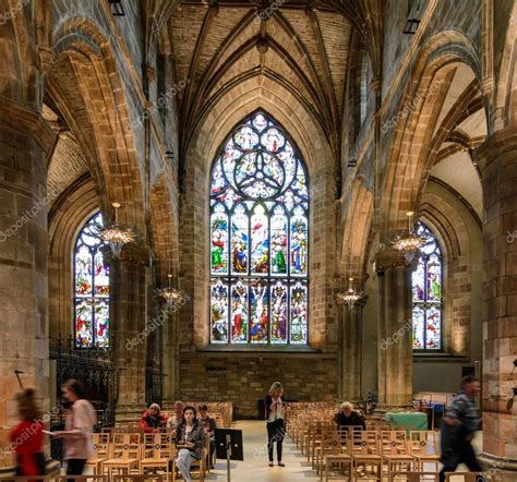 Interior of St. Giles' Cathedral in Edinburgh, Scotland – Stock ...