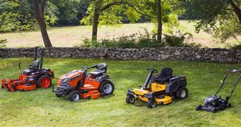 Different Types of Lawn Mowers For Lawn Care - MyGardenPlant