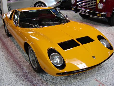 Hd-Car wallpapers: lamborghini miura