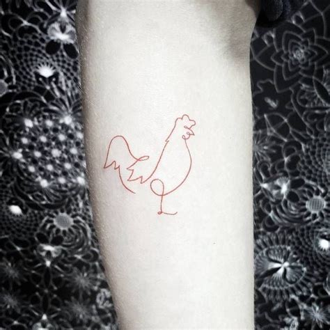 Pin de Kim Skinner en Tattoo | Tatuaje de pollo, Tatuaje de gallo ...