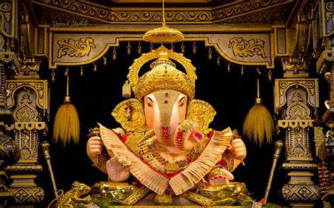 Dagadusheth Halwai Ganapati Temple, Information, Timings