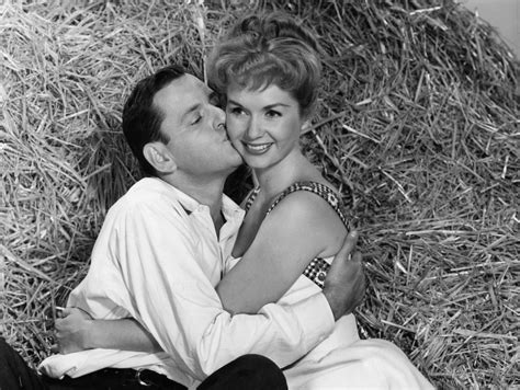 10 underrated Debbie Reynolds movies you must watch ...