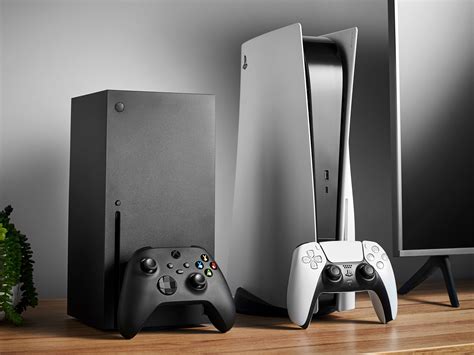 PlayStation 5 vs. Xbox Series X: Which is Best, 1 Year Later?(2021) | WIRED