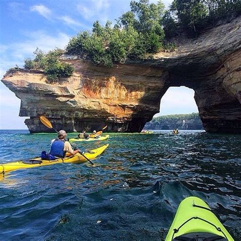 A Beginner’s Guide to Kayaking in Michigan | Michigan