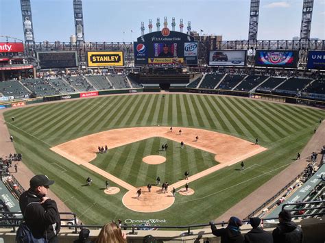 #whitesox | Chicago white sox, Baseball field, Photo credit