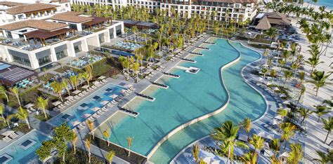 US$257M Lopesan Costa Bávaro Resort, Spa & Casino opens in Punta Cana