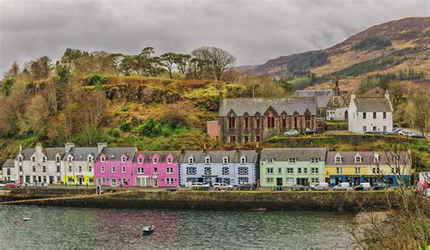 Portree Harbour Photograph by Mike Herdering | Fine Art America