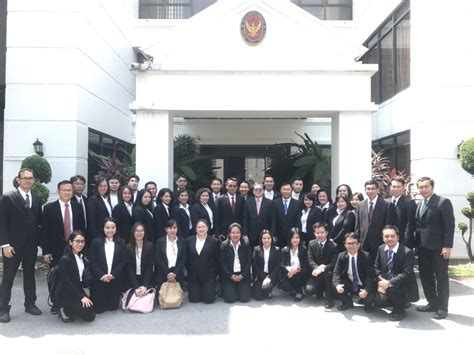 The Royal Thai Embassy welcomes a delegation from the Ministry of ...