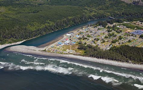 Taholah, Quinault River - CoastView