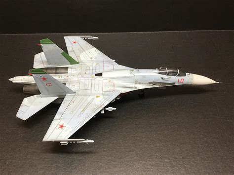 Gallery Pictures Trumpeter Sukhoi SU-27 Flanker B Russian Fighter ...