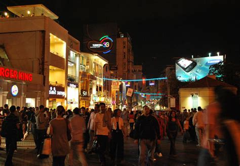 Istanbul Hotel Rock: Taksim Square