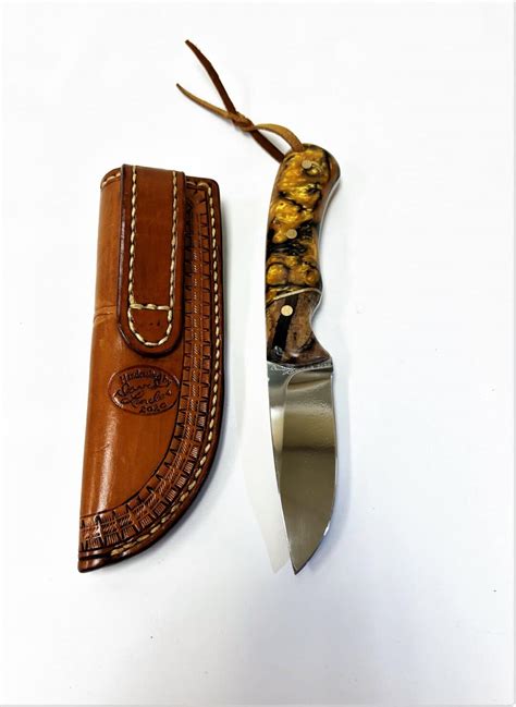 Skinning Knife & Sheath #23 – Bayou Land Leather