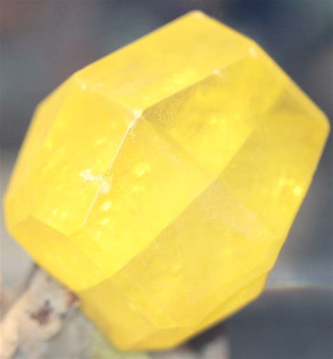 Sulphur Mineral Specimen | howardfenstermanminerals.com