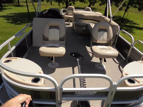 Sun Tracker FISHING BARGE TRITOON, TROLLING MOTOR 2016 for sale for ...