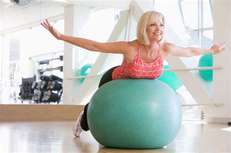 Balance Ball Therapy: 4 Exercises for Back and Knee Problems - Gaiam