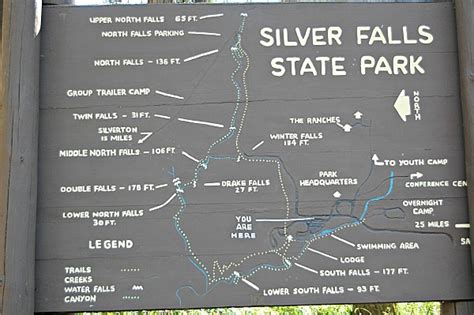 Silver Falls State Park Hike – On The Banks of Salt Creek