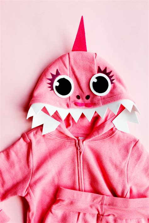 Pink DIY baby shark costume with a hoodie - see kate sew Fish Costume ...