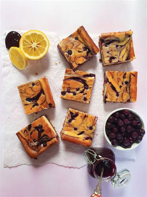 Mixed Berry Cheesecake Bars — oob organic