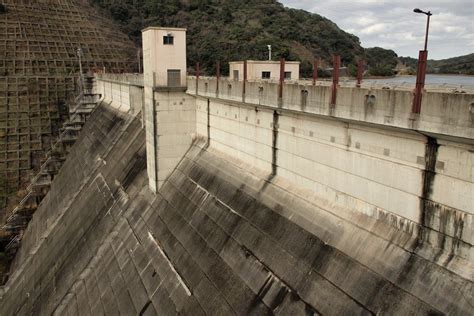 Nagatani Dam (Fukuoka) (Fukuoka, 1993) | Structurae