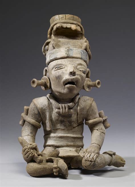 Mayan sculpture [1297 x 1800] : r/ArtefactPorn